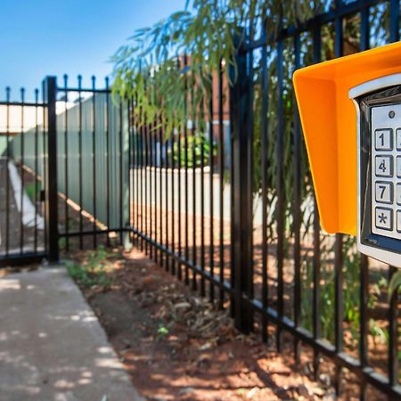 Ibis Styles Karratha Hotel Eksteriør billede